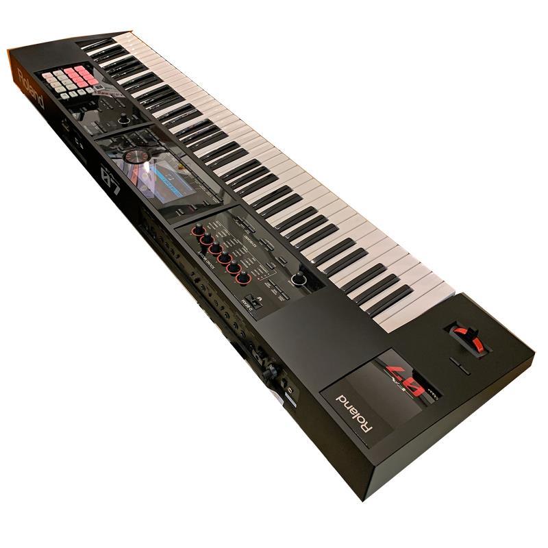 Roland USED 中古 FA-07【専用ソフトケースつき】※配送事項要ご確認