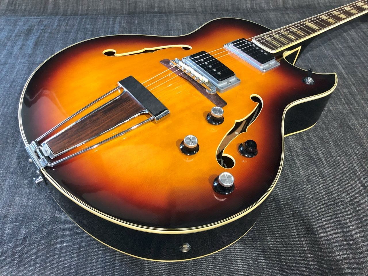 YAMAHA AE-11（中古/送料無料）【楽器検索デジマート】
