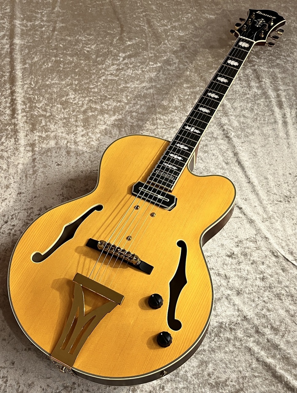 Mr.ハナハナ Ibanez 【NEW】Pat Metheny PM3C-NAL Natural sn PW25030393