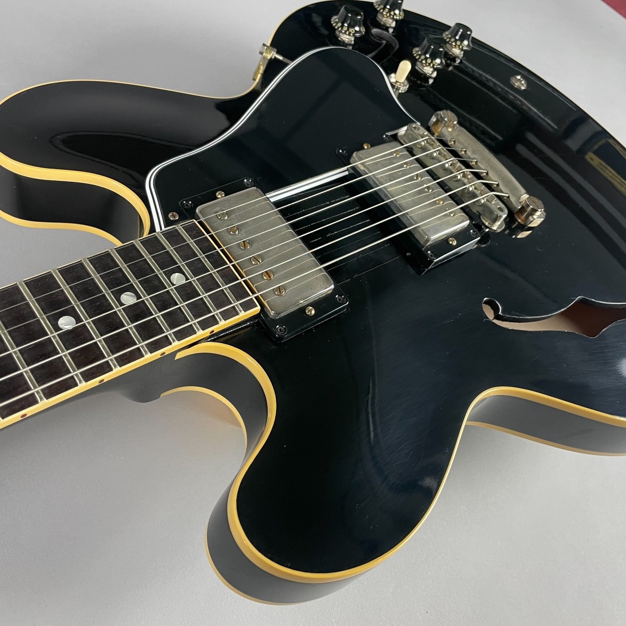 Gibson Custom Shop 1959 ES-335 Ebony Murphy Lab Ultra Light Aged