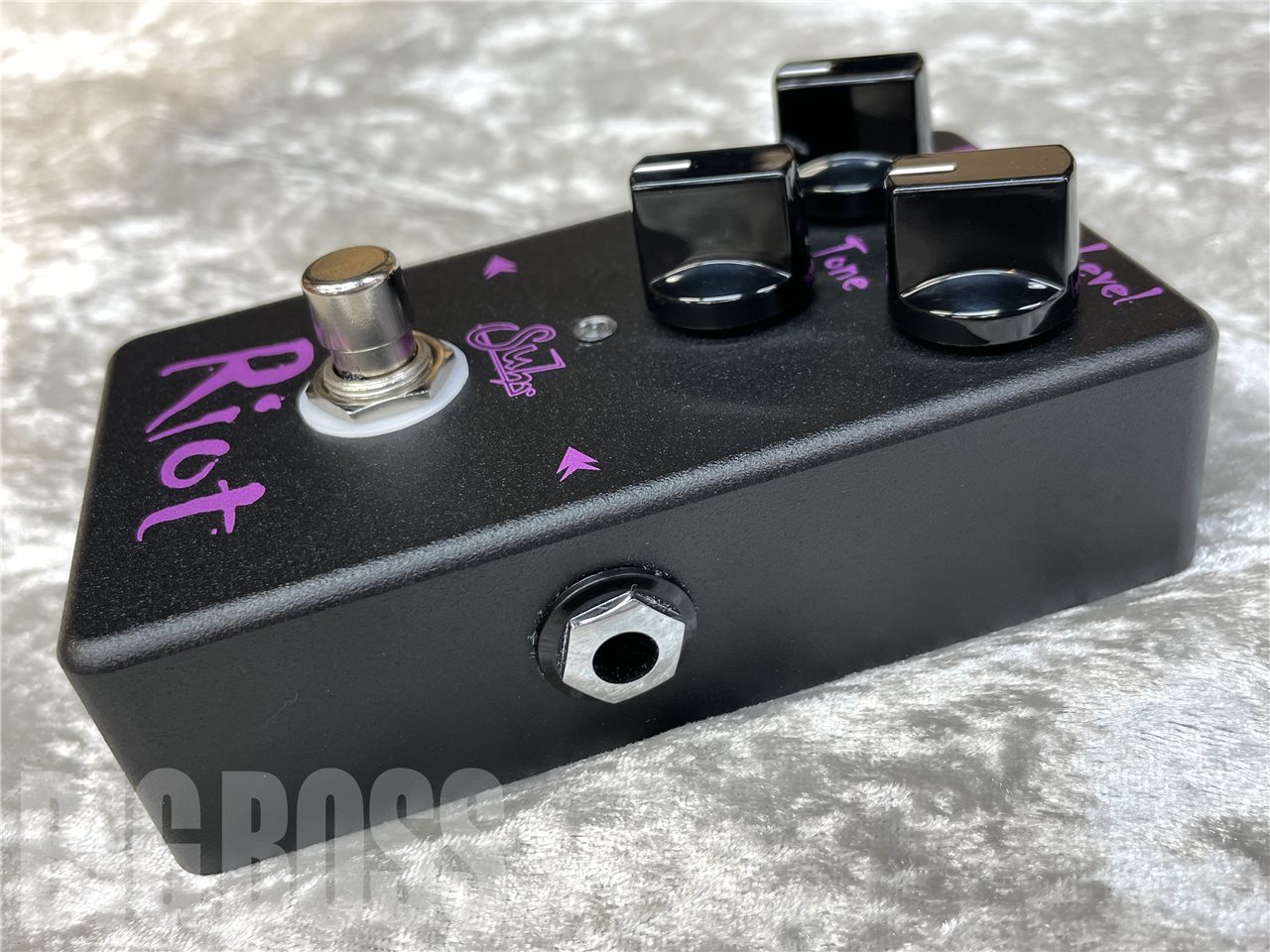 SUHR RIOT ディストーション Amazon | Suhr Riot ディストーションペダル 電源付き
