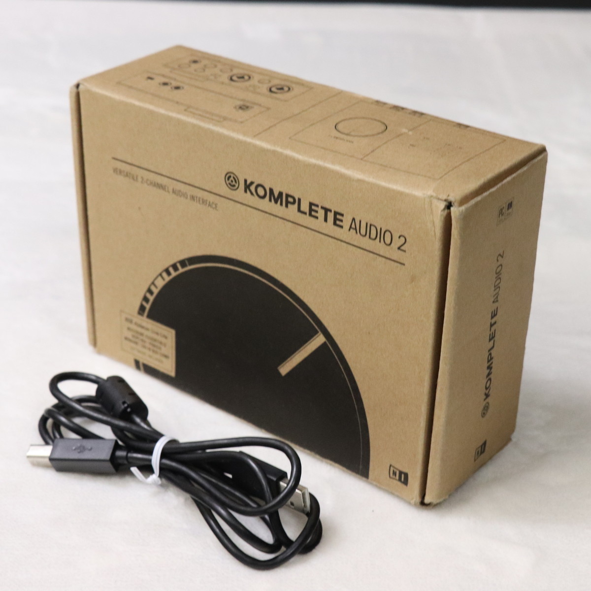 新品未開封 Native Instruments Komplete Audio2 Komplete Audio 1 / Audio 2 : Audio Interfaces | Komplete