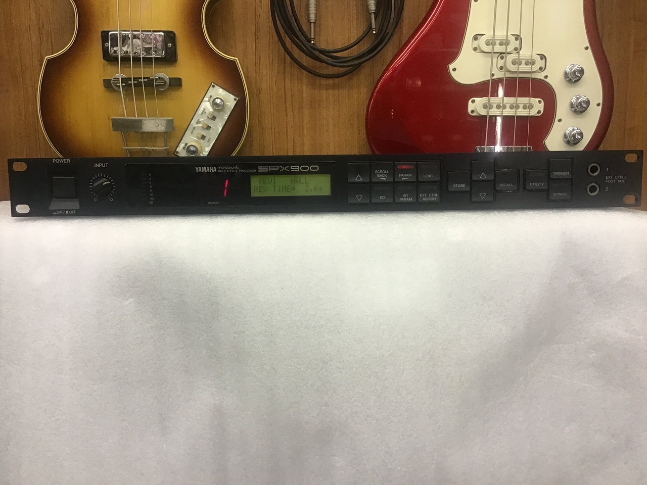 ギター YAMAHA SPX900 YAMAHA SPX 900 Professional Multi-Effect Processor（中古）【楽器