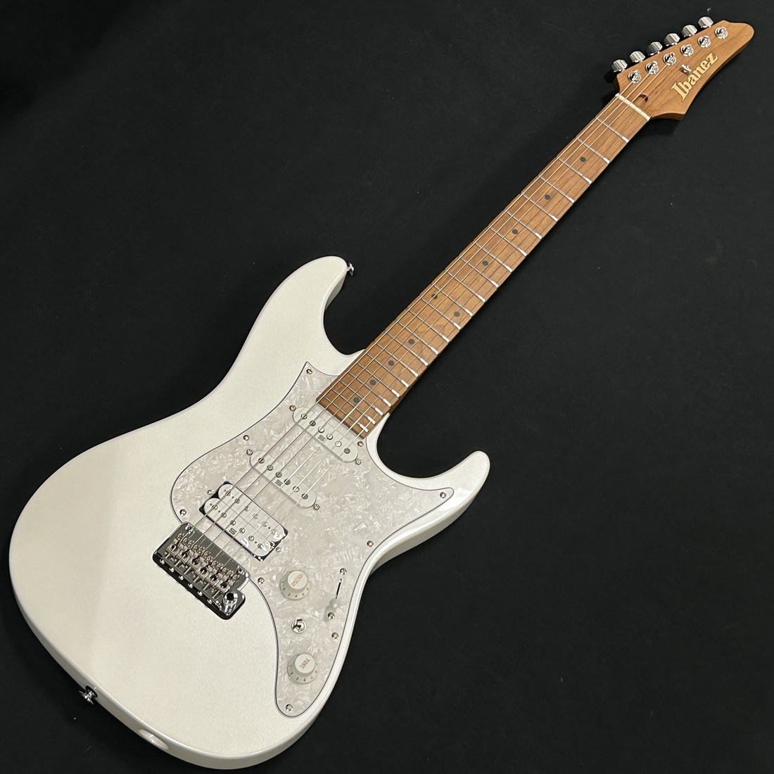 Ibanez AZ2204 PW Pearl White（新品特価）【楽器検索デジマート】