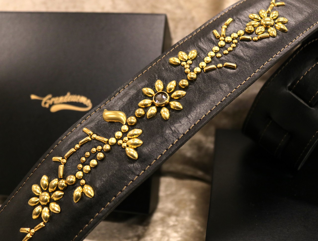 Grande uomo G-Standard Black studs 