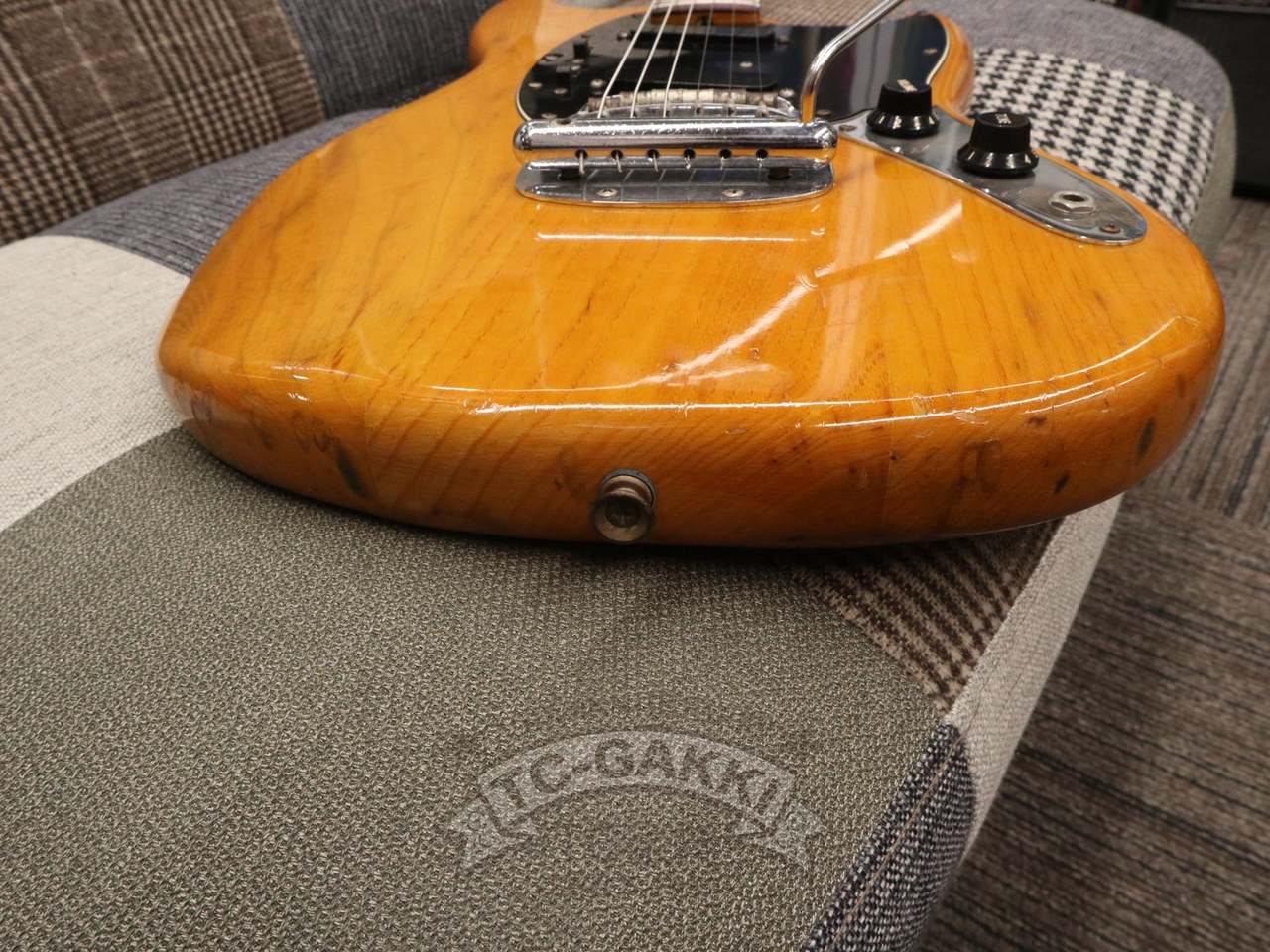 Fender 1978-1979 MUSTANG（ビンテージ）【楽器検索デジマート】