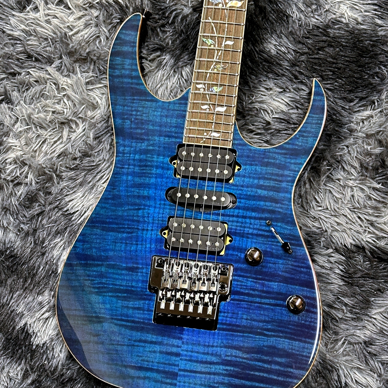 Ibanez j.custom RG8570-RBS (Royal Blue Sapphire) 【良杢個体