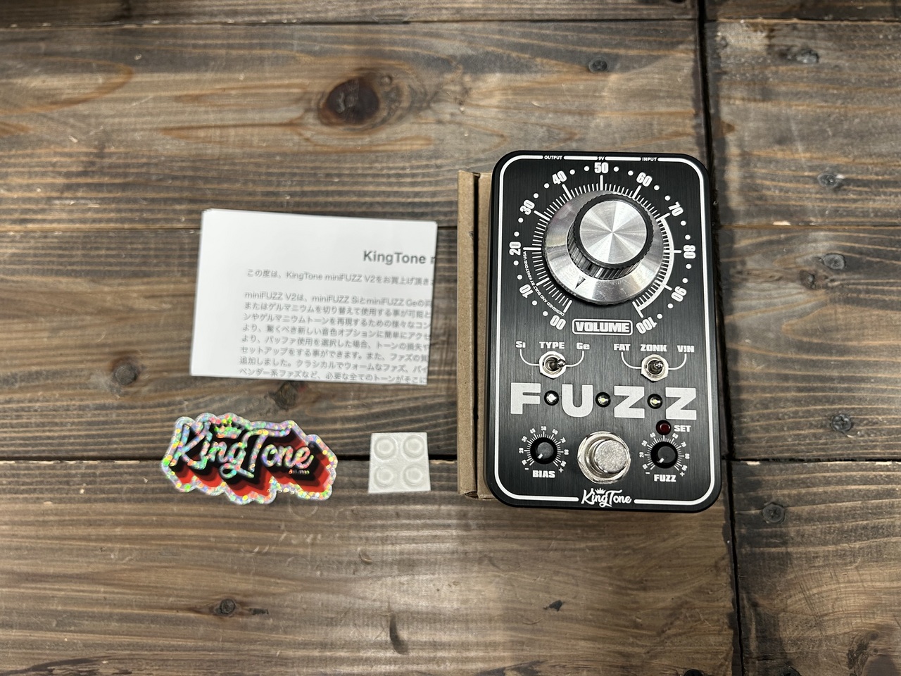 未使用に近い King Tone mini FUZZ si King Tone - Mini Fuzz Si | Mass Street Music