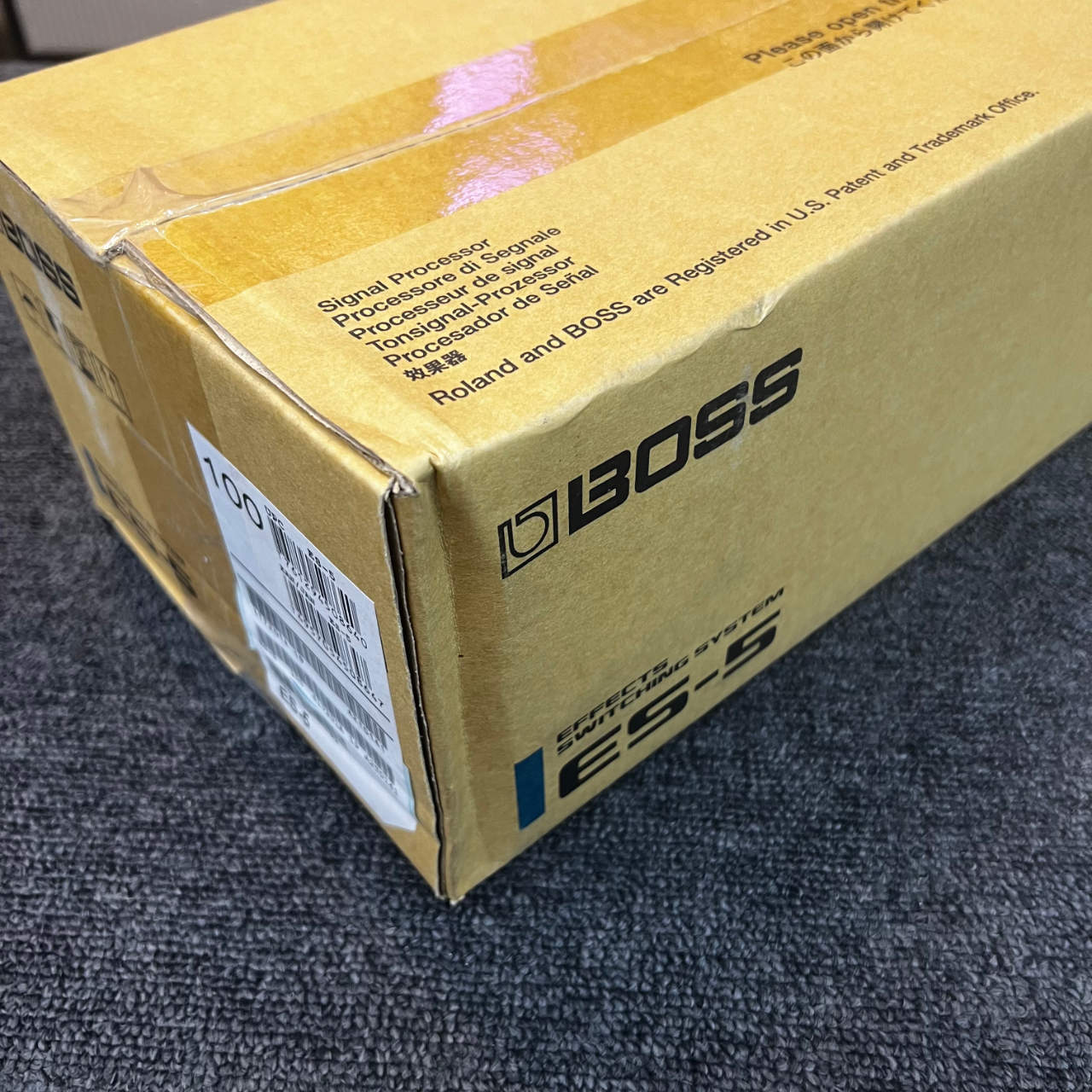 BOSS ES-5 (付属品、外箱全てあり) BOSS ES-5 Effects Switching System 【箱ボロB級アウトレット大特価