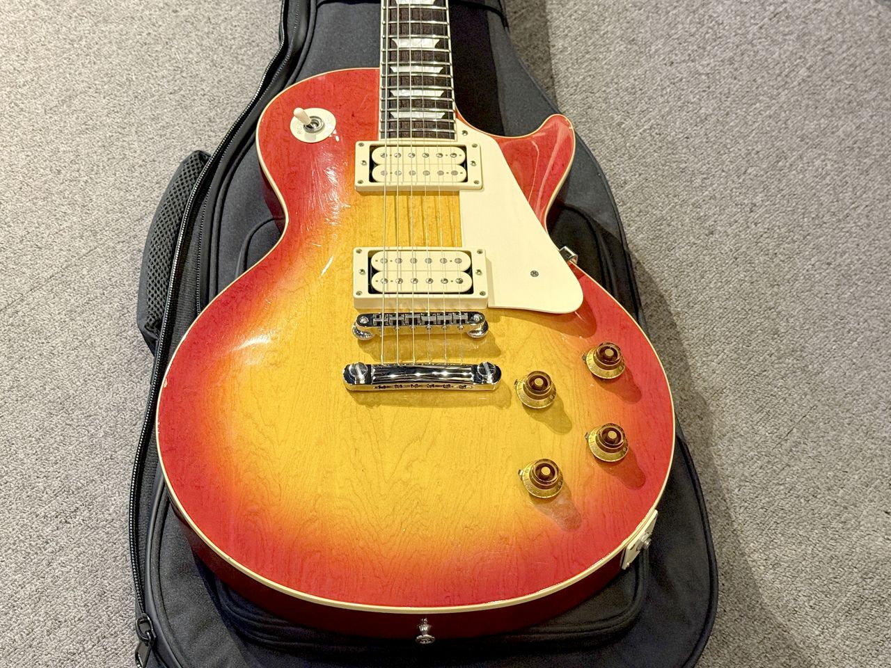Tokai LS50 1981年製 Love Rock レスポール Tokai LS-50 Love Rock 1981（ビンテージ）【楽器検索デジマート】