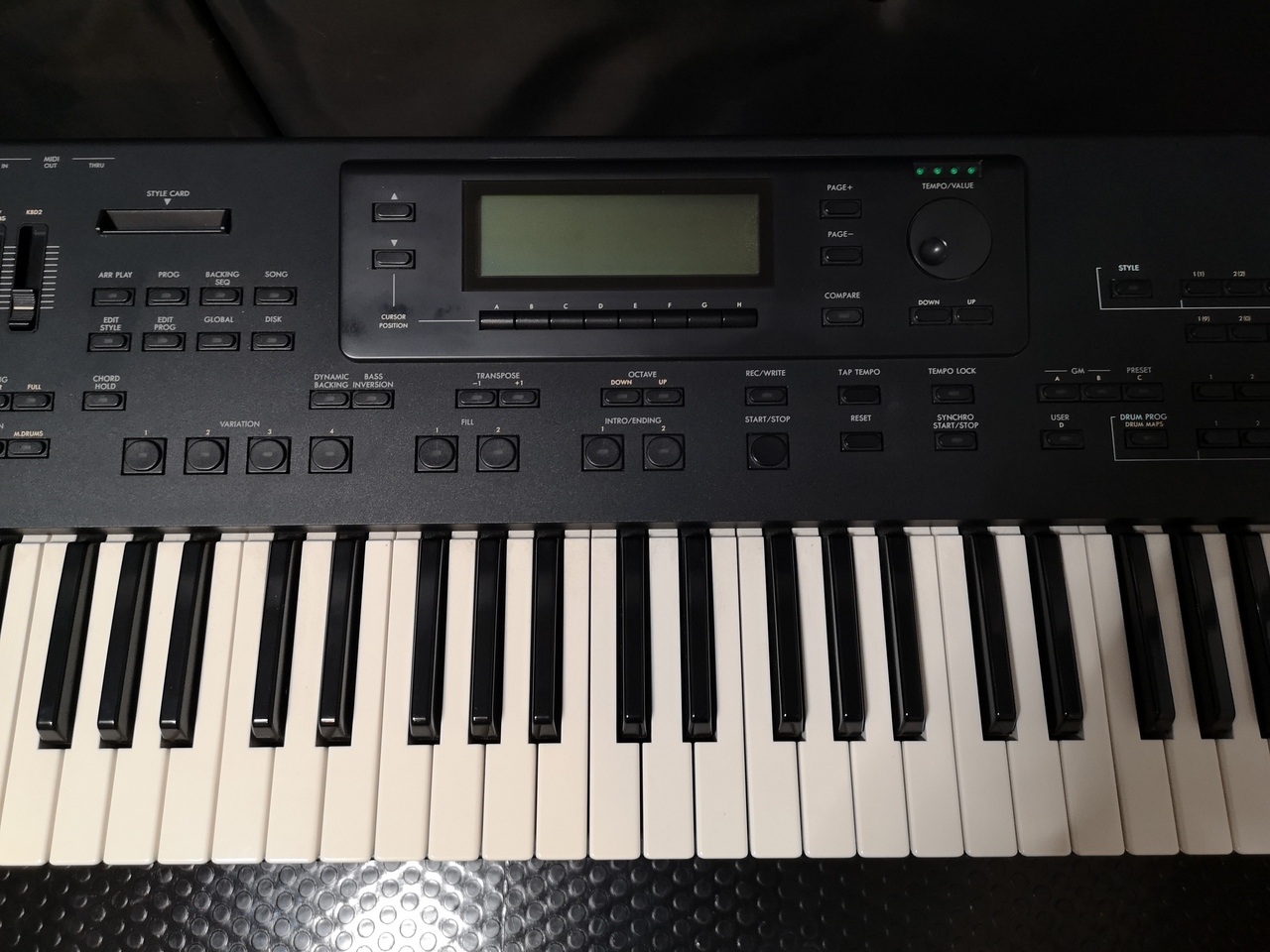 廃盤品 KORG i3 1993ver. ジャンク　シンセサイザー 廃盤品 KORG i3 1993ver ジャンク シンセサイザー｜Yahoo!フリマ
