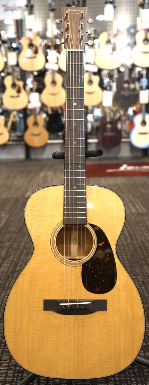 Martin 【個体演奏動画あり】CTM 0-18 -P.Sitka VTS S/N 2943453