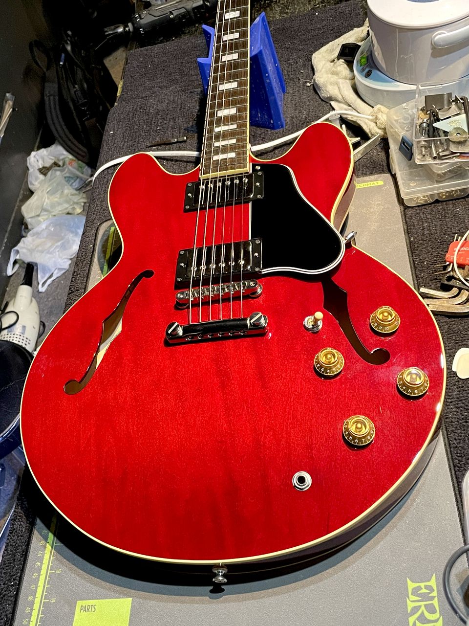 Three Dots SH エレキギター Three Dots Guitars SH Cherry（中古）【楽器検索デジマート】