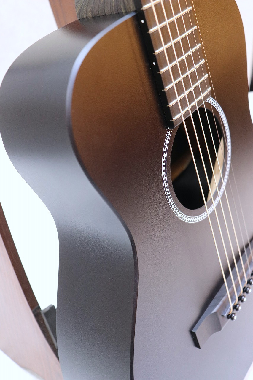 Martin 【USED】LX Black【ミニギター】【レアカラー】【ピックアップ