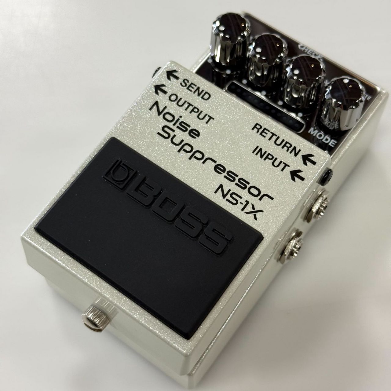 BOSS NS-1X ノイズサプレッサー（B級特価/送料無料）【楽器検索