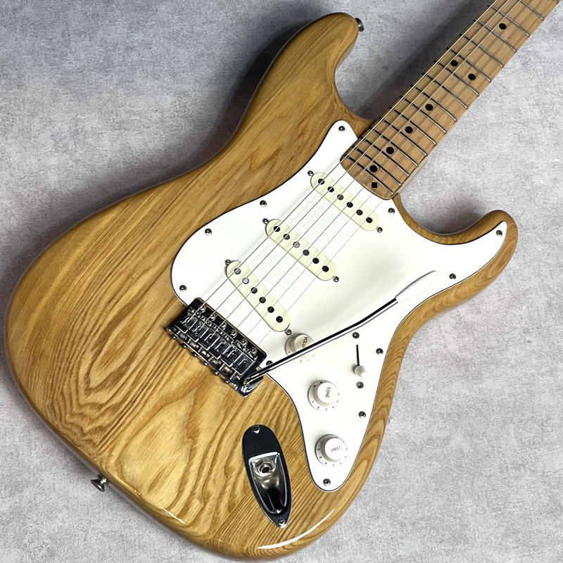 Fernandes Burny Custom ジャパンビンテージ Fernandes Burny Custom strat 1976 Sunburst original vintage