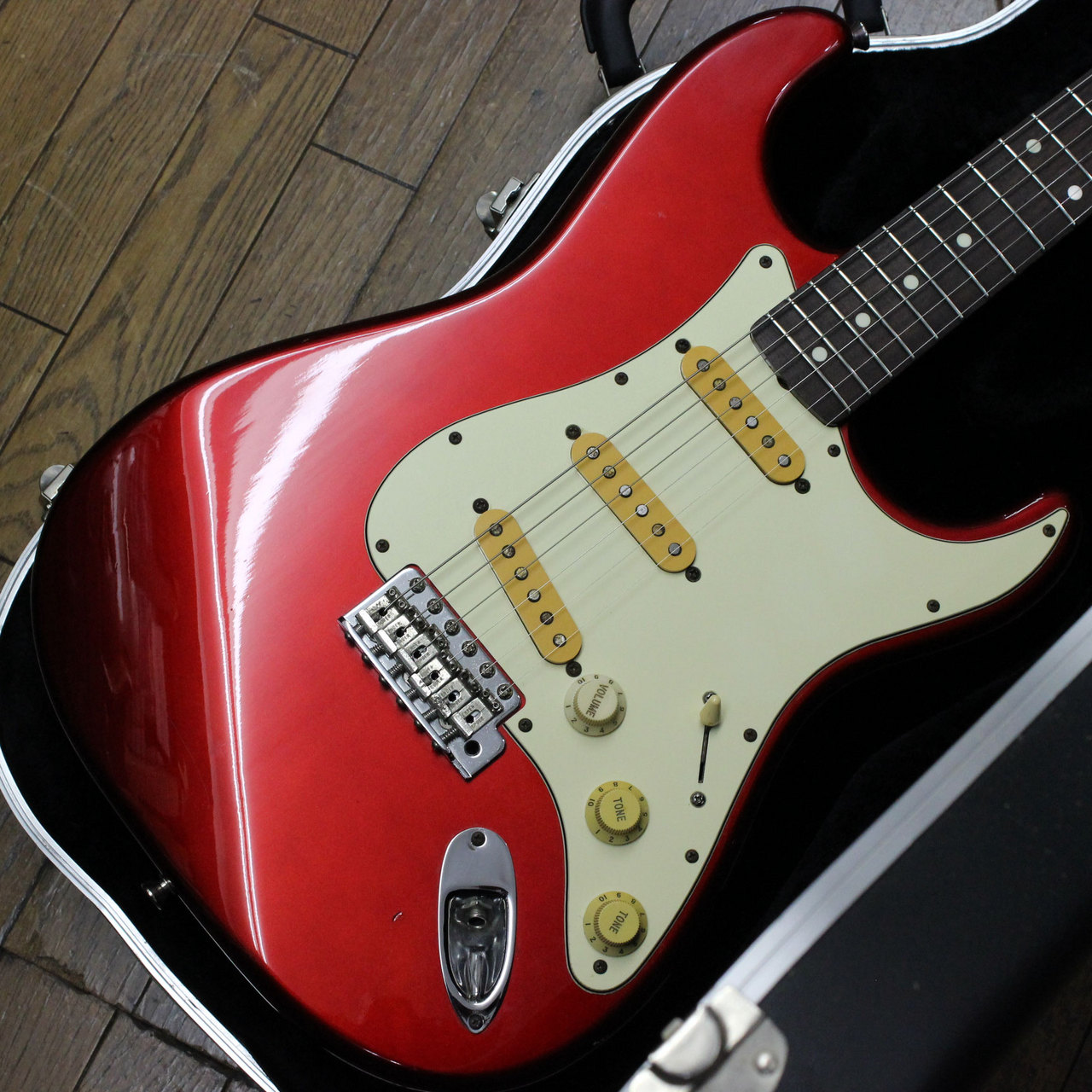 Fender Japan Stratocaster ストラト Candy Apple Red、VANZANDT USA