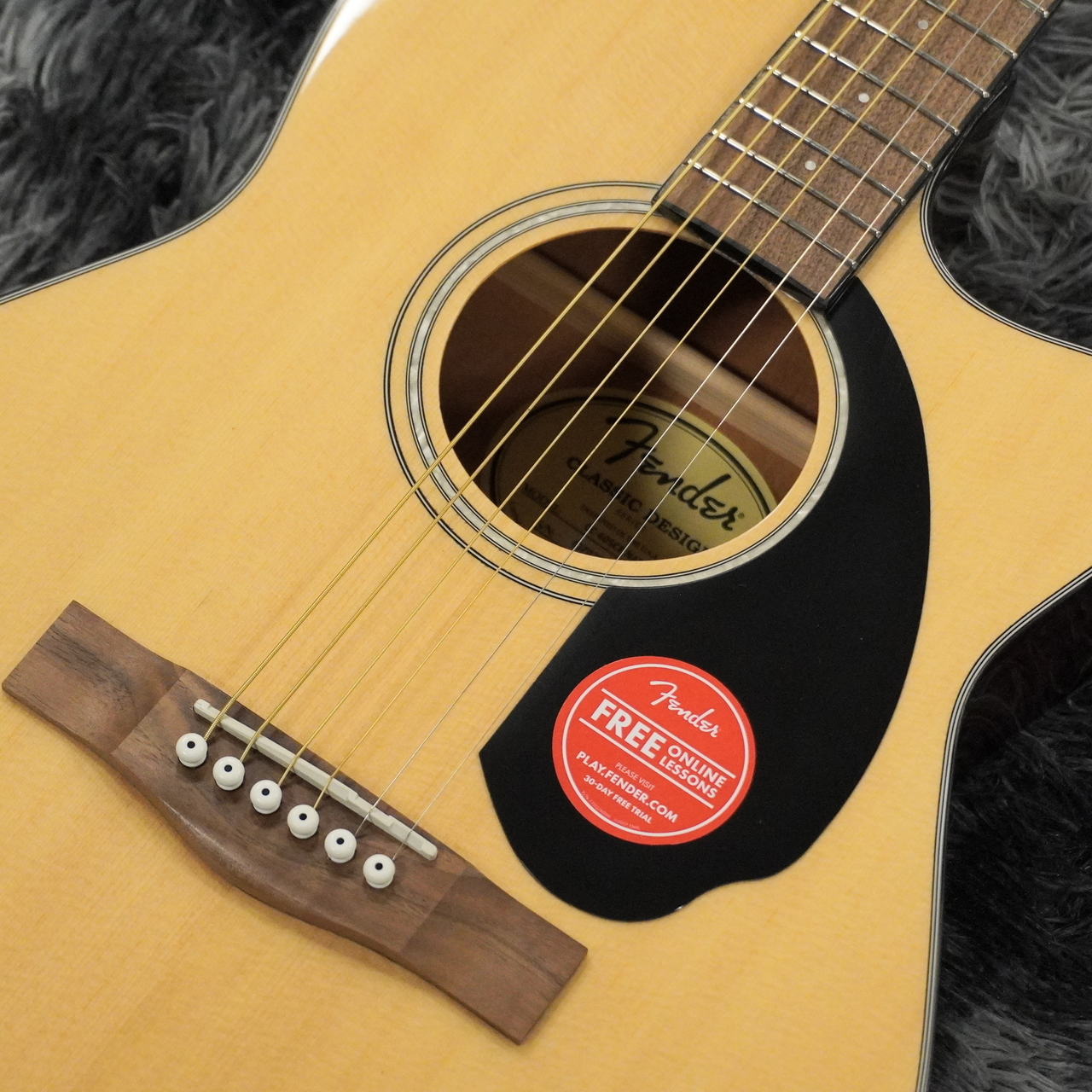 Fender Acoustics CC-60SCE Concert Natural【特価】【コンパクト