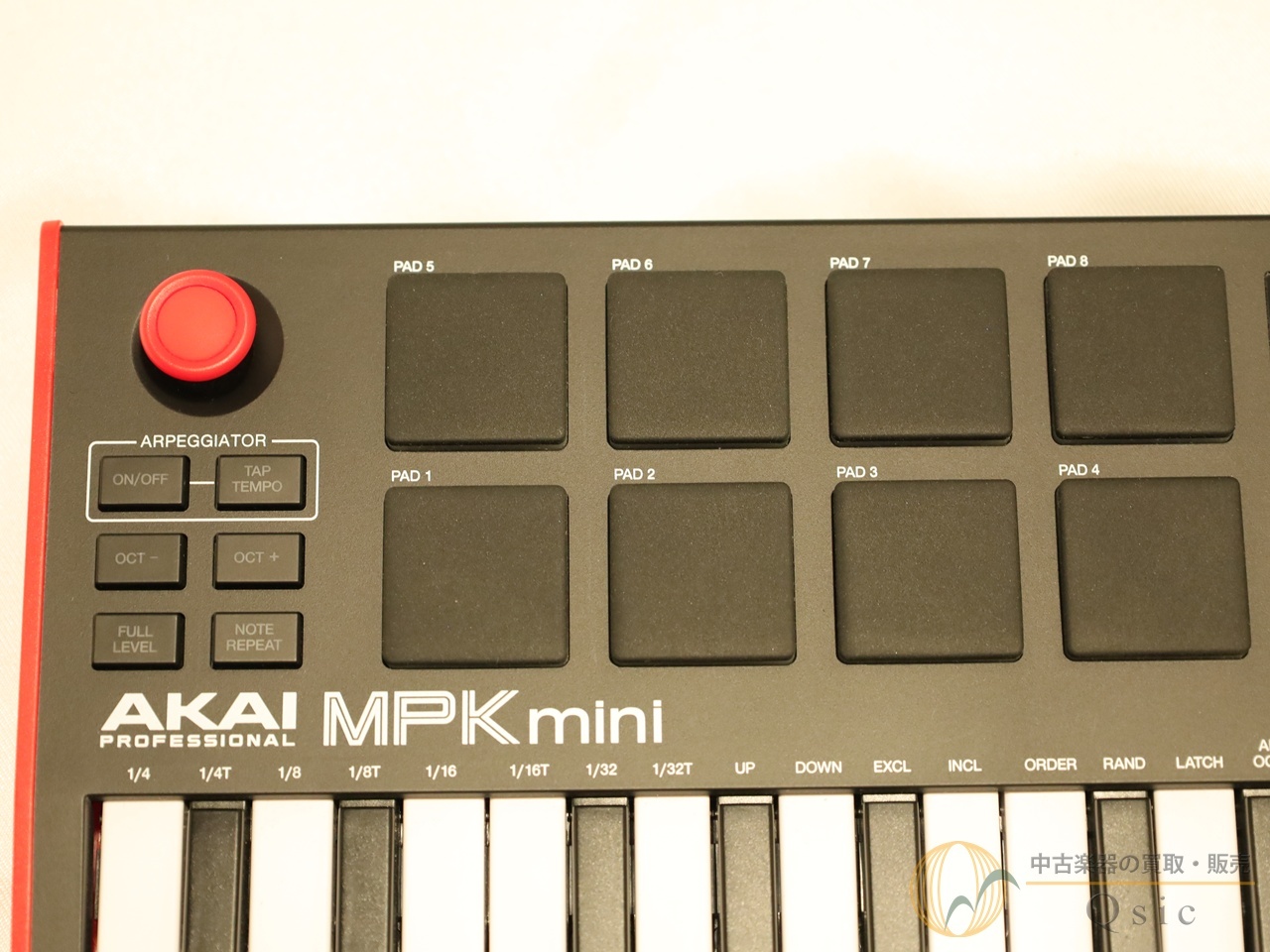 AKAI MPK mini MK3 [UM580]【神戸店在庫】（中古）【楽器検索デジマート】