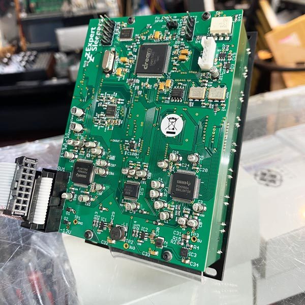 Expert Sleepers ES-9（中古）【楽器検索デジマート】