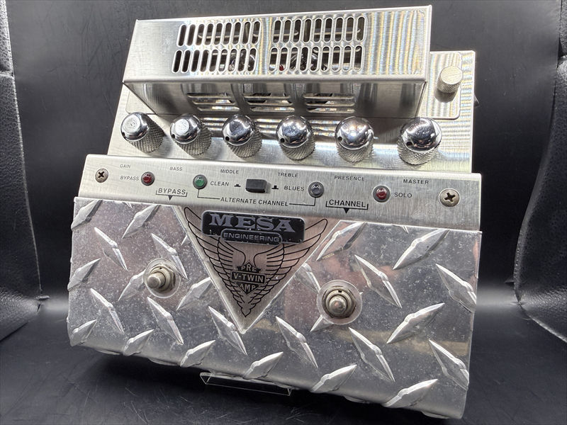 ☆ジャンク☆Mesa boogie V-Twin プリアンプ・エフェクター前期型 Mesa/Boogie V-Twin Preamp Pedal (前期型)（中古）【楽器検索デジマート】