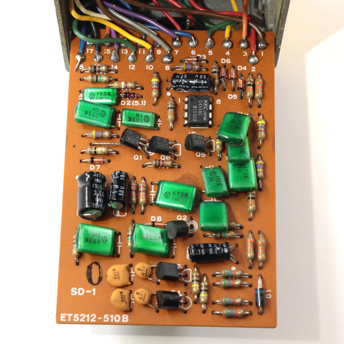 Boss SD-1 初年度 1981年 日本製 NEC C4558C Boss SD-1 初年度 1981年 日本製 NEC C4558C SD1 BOSS SD-1 1981