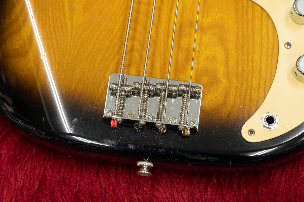 中古ベース Fender JAPAN / PB62-98 CAR Candy Apple Red 1982