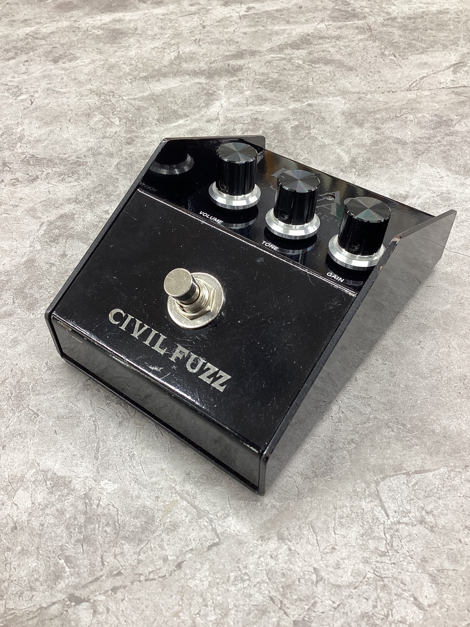 TOKYO EFFECTOR BLACK SWAN CIVIL FUZZ（中古）【楽器検索デジマート】