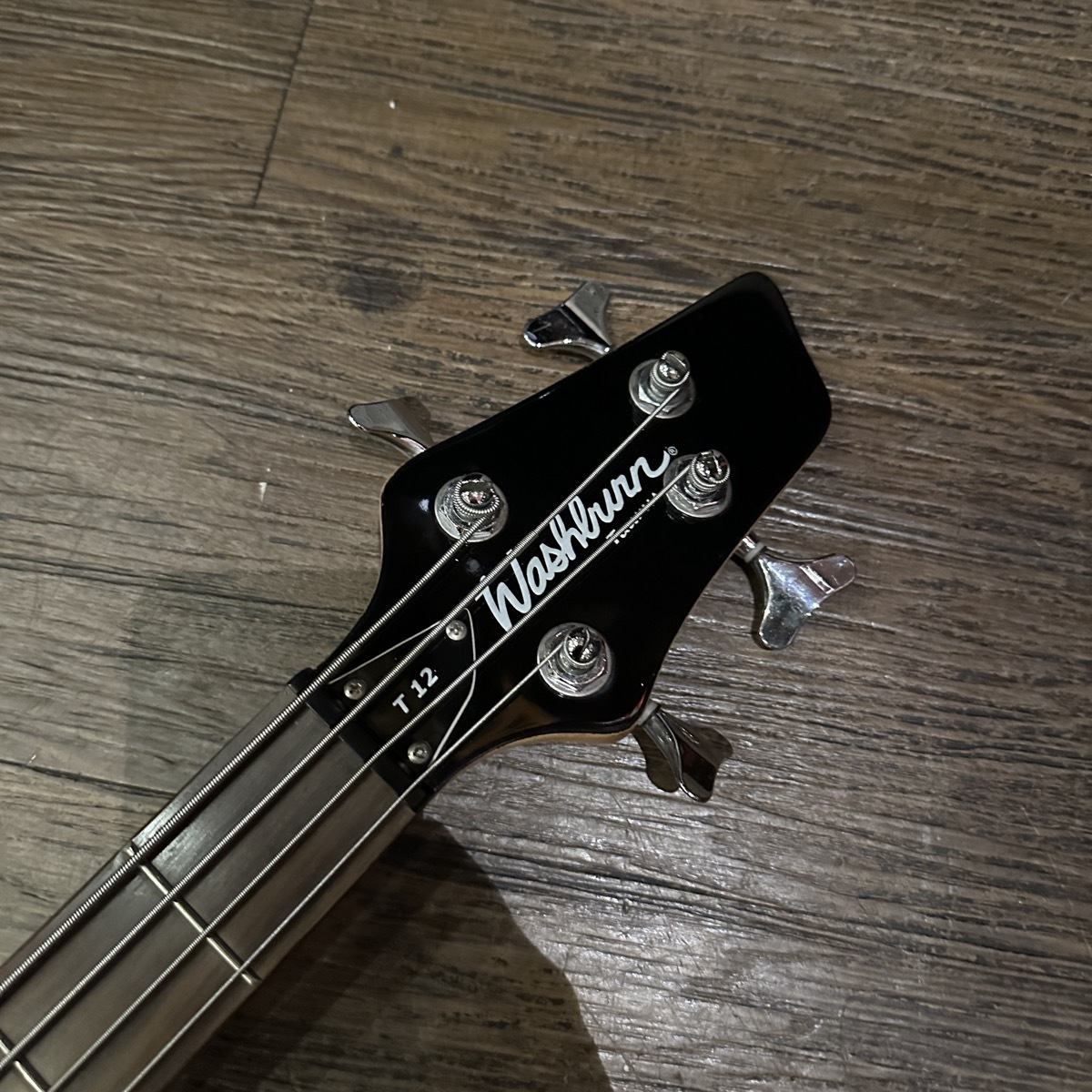 Washburn T12 Electric bass （中古/送料無料）【楽器検索デジマート】
