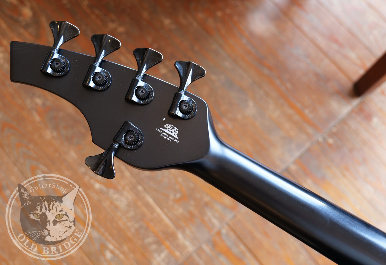 MUSIC MAN Bongo 5 HH Stealth Black（中古）【楽器検索デジマート】