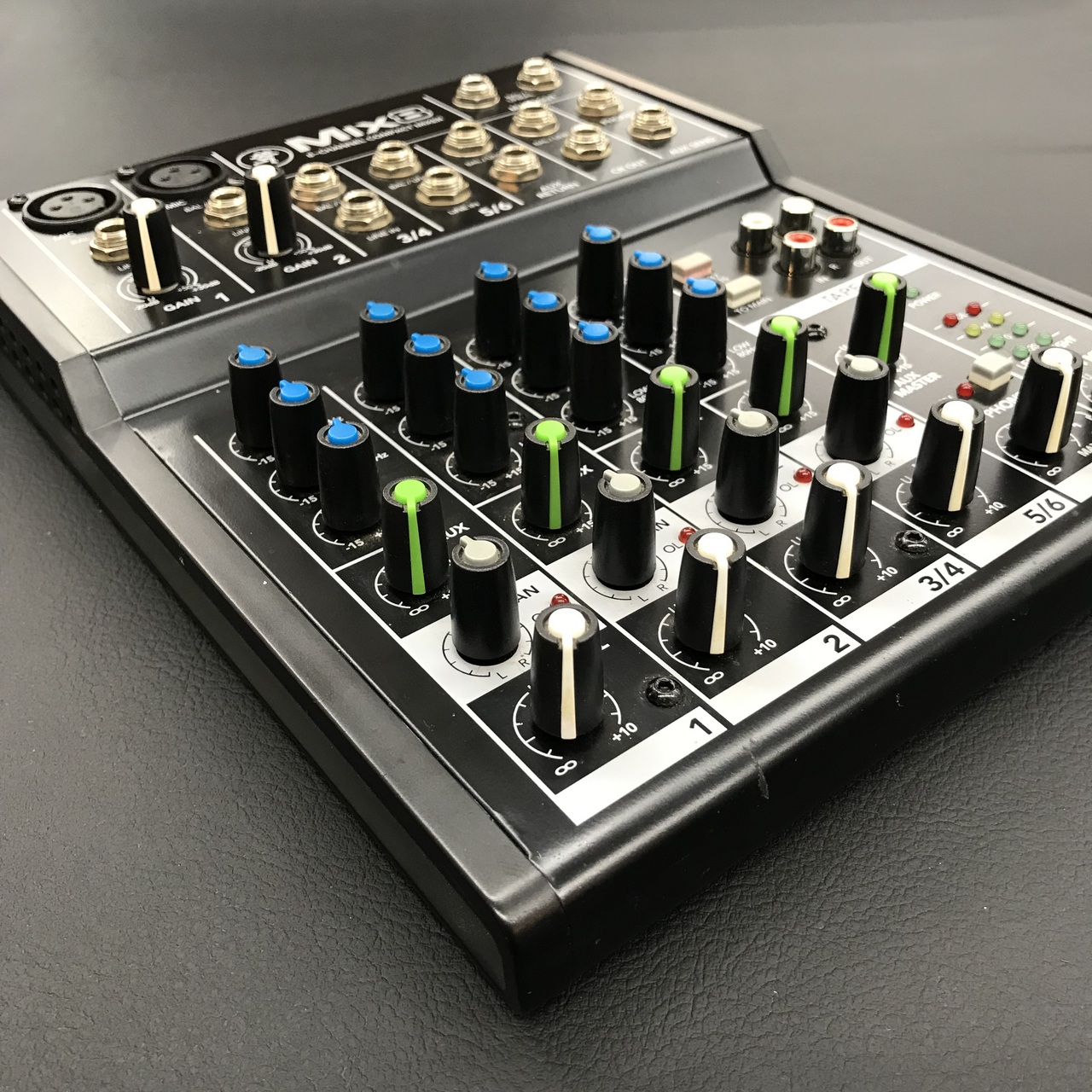 Mackie MIX8（中古）【楽器検索デジマート】