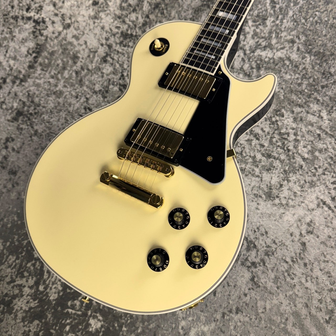 Gibson 【待望の復活】Les Paul Custom 70s / Butter Cream #213250251