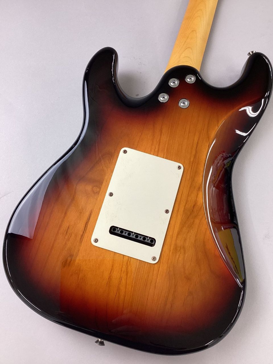 HISTORY HST-Performance 中古 HISTORY HST-Advanced Black エレキギター ストラトタイプ3年