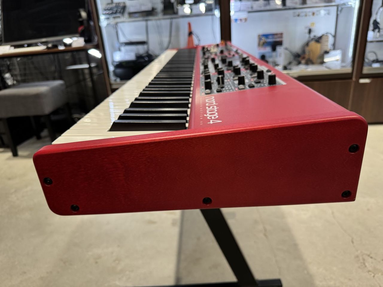 nord stage 4 88 付属　シングルペダル1
シングルペダル （未開 nord stage 4 88 付属 シングルペダル1 シングルペダル （未開