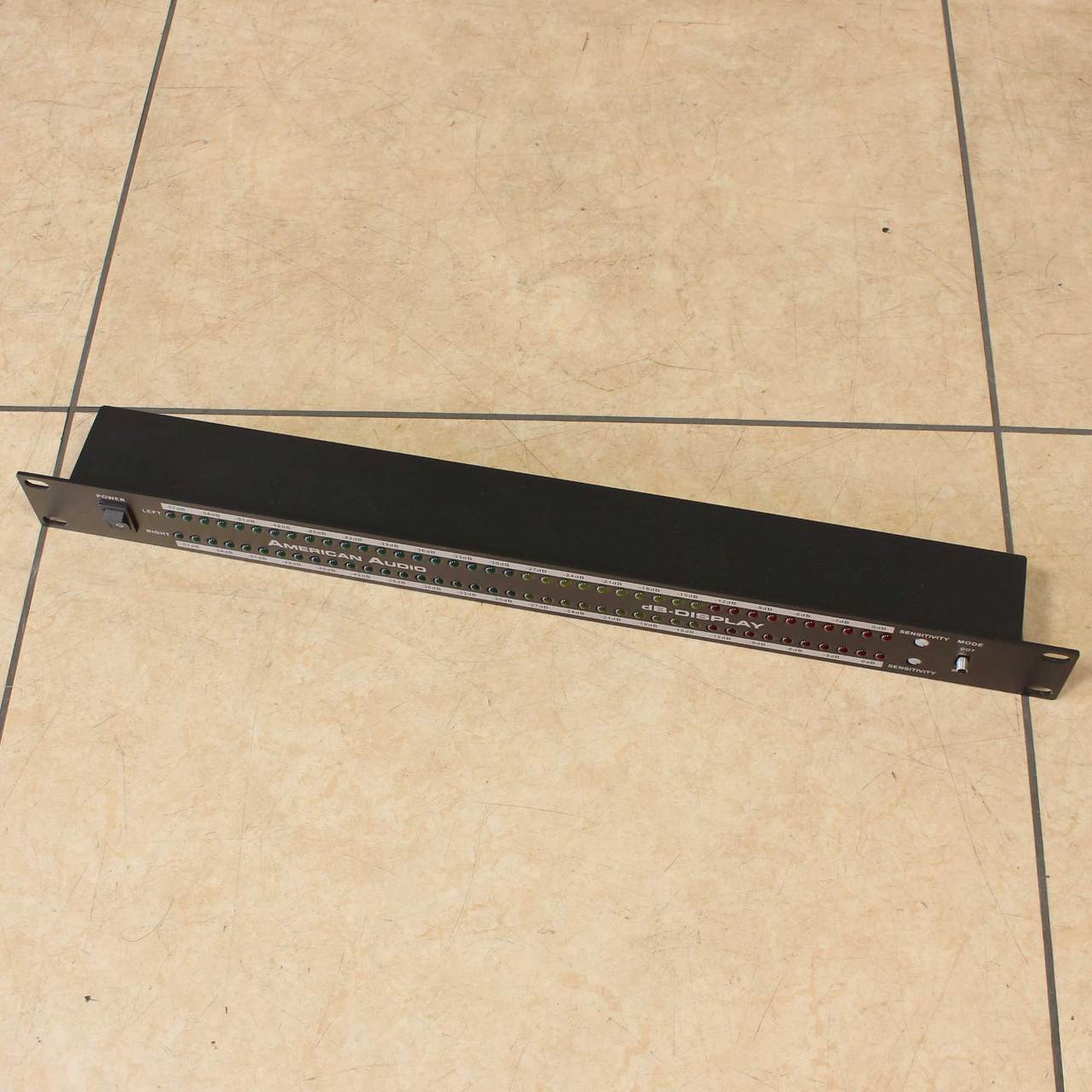 動作品AMERICAN AUDIO dB-DISPLAY+4Uハードケース DJ機材