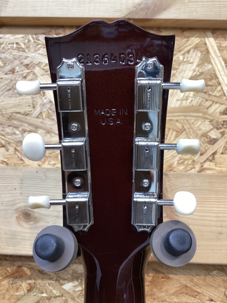 ギブソン、ビンテージ、Ｊ45/50、ピックアップ、純正ハードケース付き Gibson 50's J-45 Original Vintage Sunburst【値上げ前価格