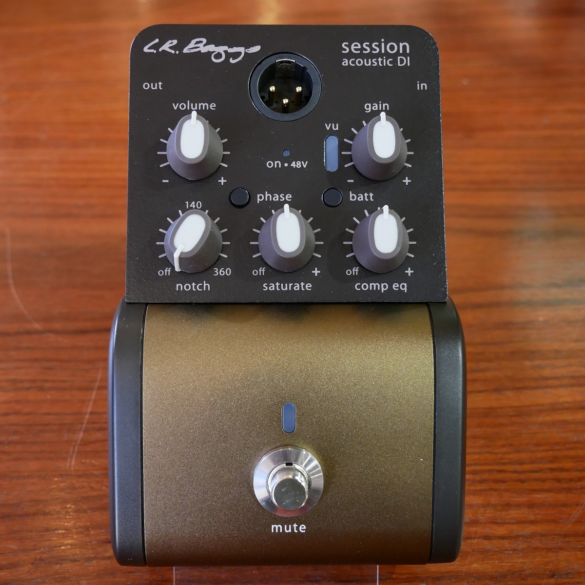 L.R.Baggs Session Acoustic D.I. / Acoustic Guitar Preamp + L.R.Baggs Session Acoustic D.I. / Acoustic Guitar Preamp +