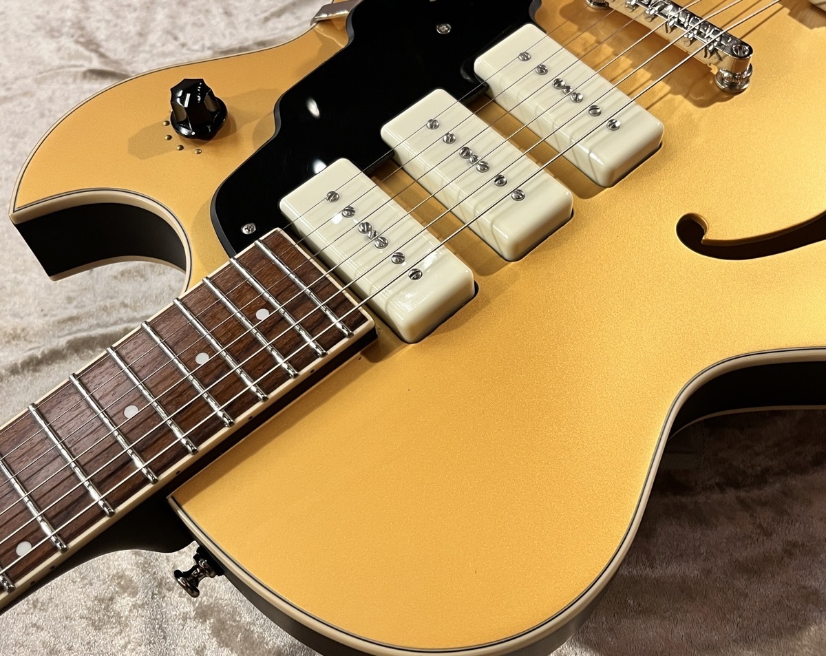 Guild Starfire I Jet90 ゴールド セミアコ ギグバッグ付き Guild Starfire I Jet 90 Electric Guitar - Satin Gold | Sweetwater