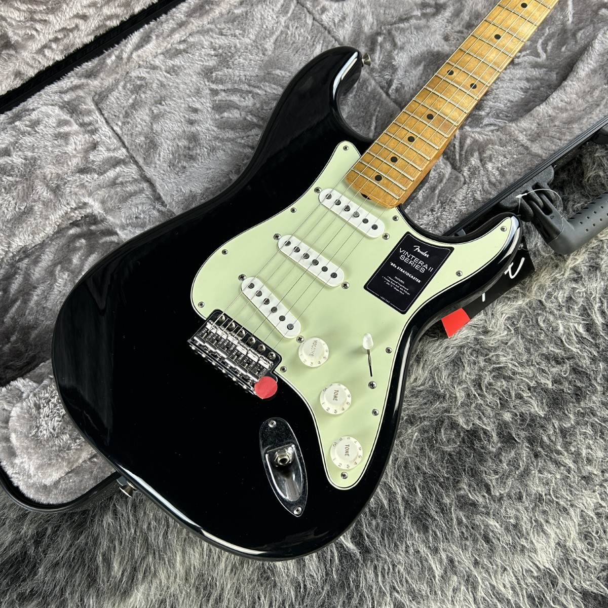 Fender Limited Edition Vintera II Road Worn 60s Stratocaster Maple