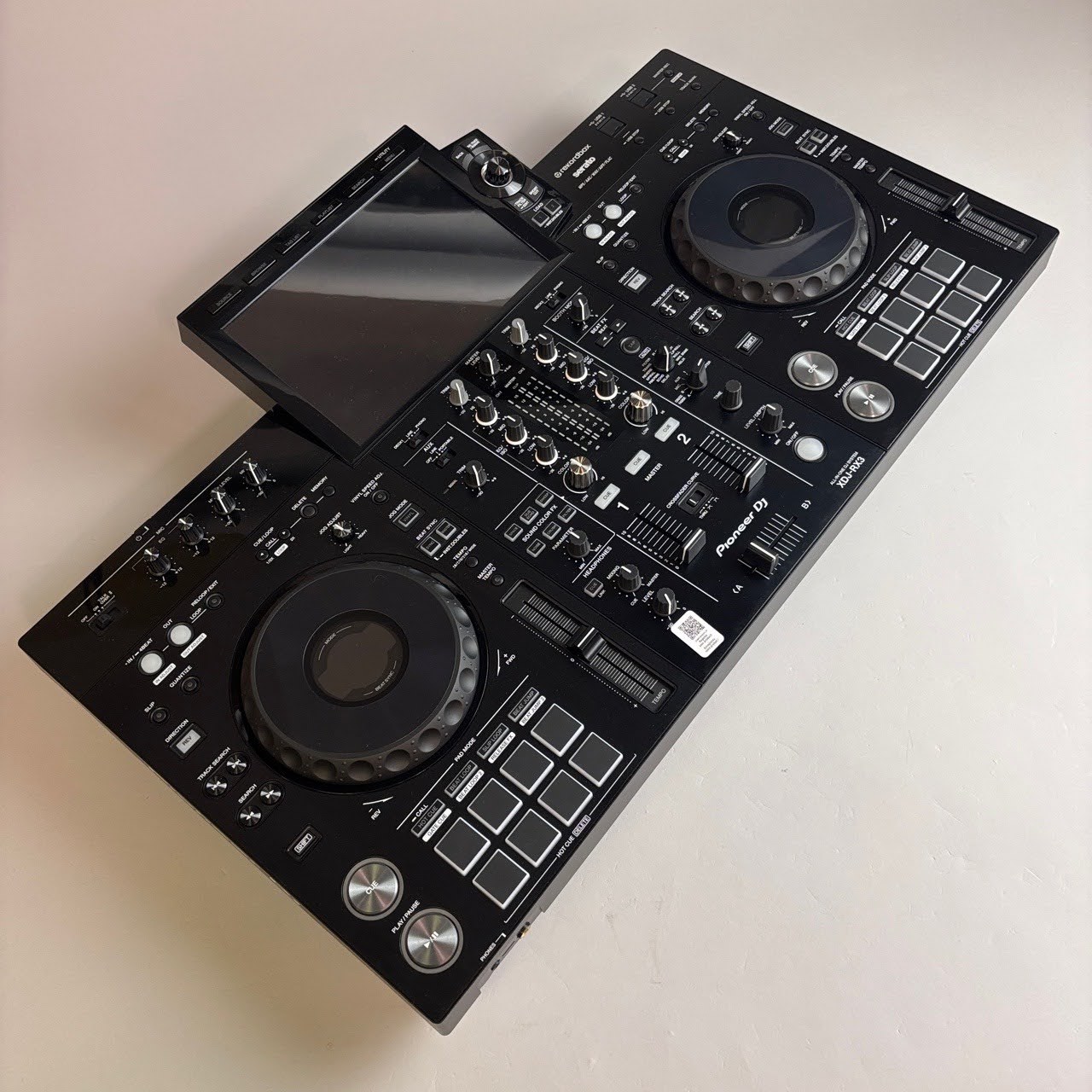 ★中古良品！人気　Pioneer DJ XDJ-RX3 コントローラー ☆中古良品！人気 Pioneer DJ XDJ-RX3 コントローラー 大人気一