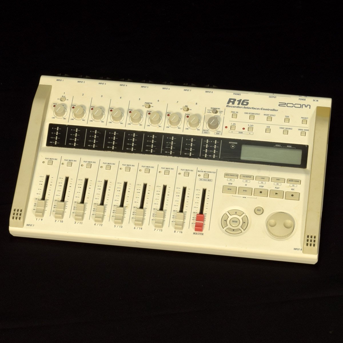【中古】ZOOM R16 レコーダー/インターフェースコントローラー ZOOM R16 Recorder Interface Controller【梅田店】（中古）【楽器検索