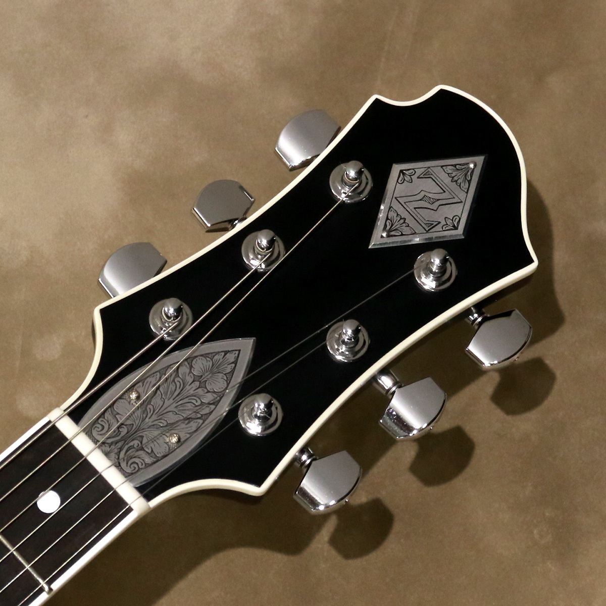 Zemaitis MFG-AC-24 Aces & Eights Black（新品/送料無料）【楽器検索