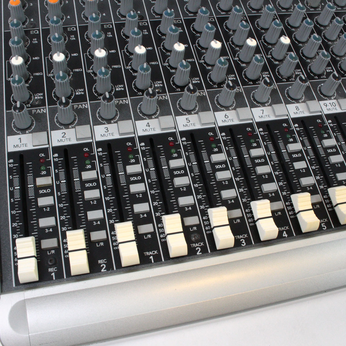 Mackie 1642-VLZ3 【渋谷店】（中古）【楽器検索デジマート】