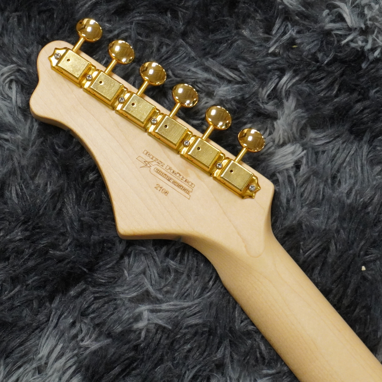 infinite Trad Fullsize ST White Blonde w/Gold Hardwear【国産