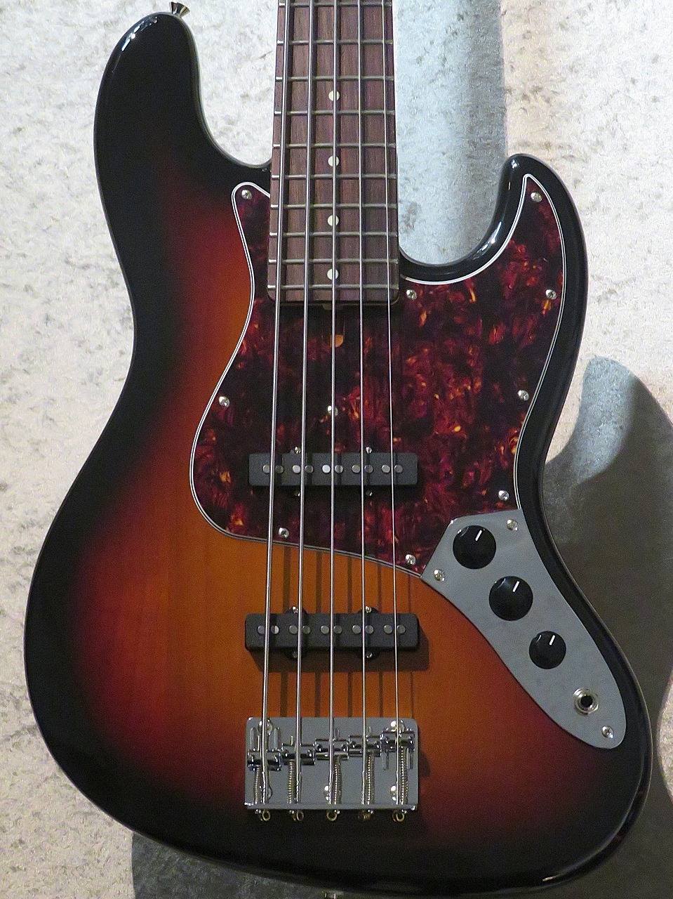 FUJIGEN(FGN) 【5弦】Neo Classic NJB100RALV -3 Tone  Sunburst-#L230384【4.77kg】【良質国産JB】（新品/送料無料）【楽器検索デジマート】