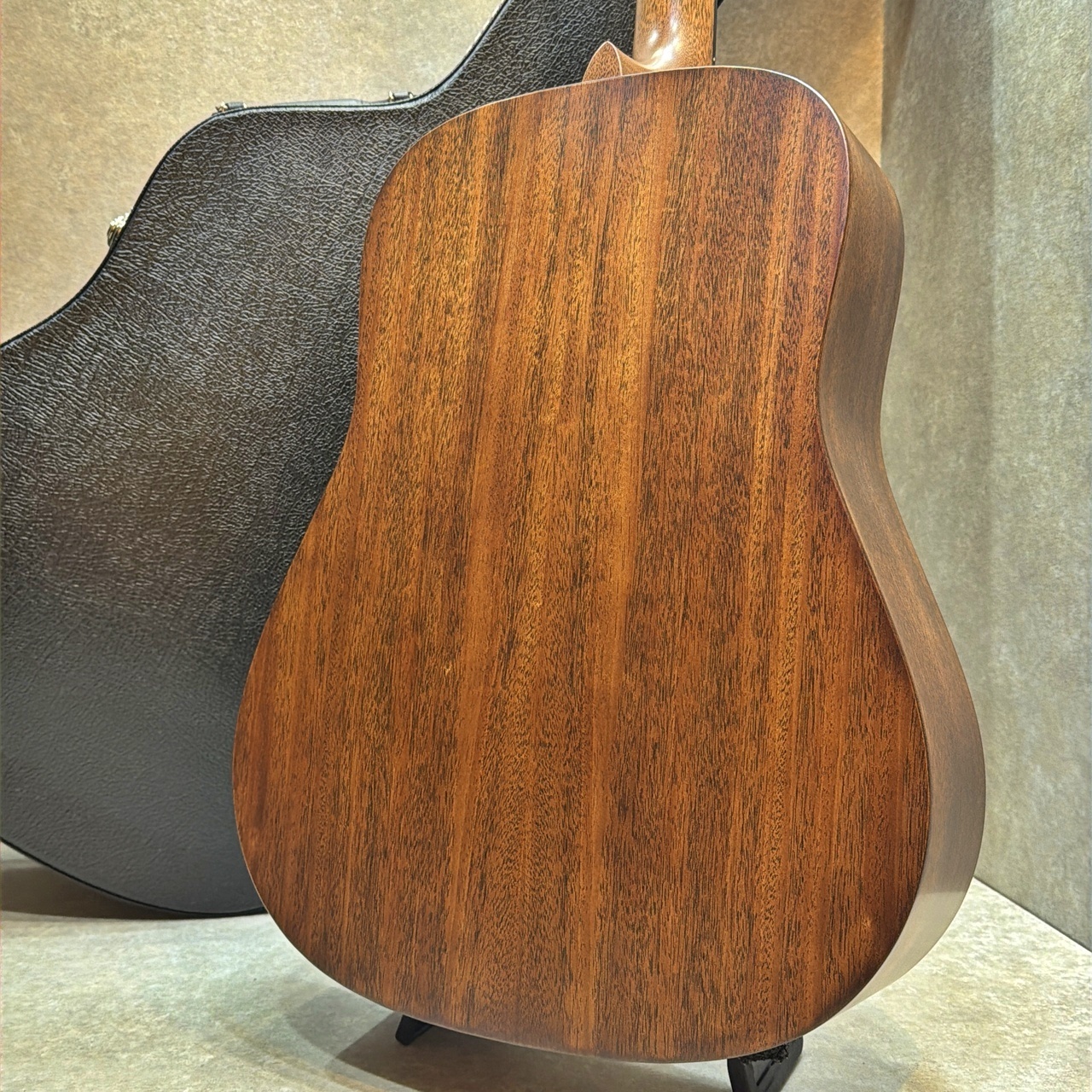 【希少 良品】Martin Backpacker マンドリン マホガニー無垢材 希少 良品】Martin Backpacker マンドリン マホガニー無垢材 希少 良品