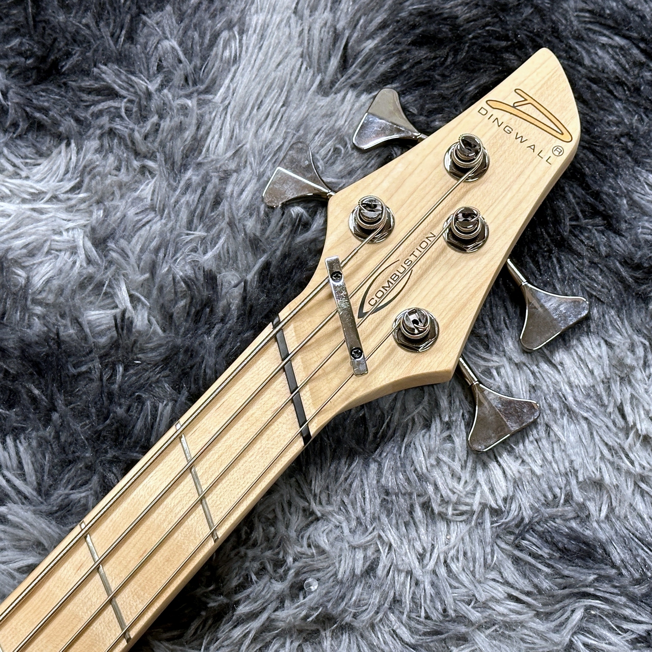 DINGWALL Combustion 4st Natural Ash / Maple w/Matte Black PG