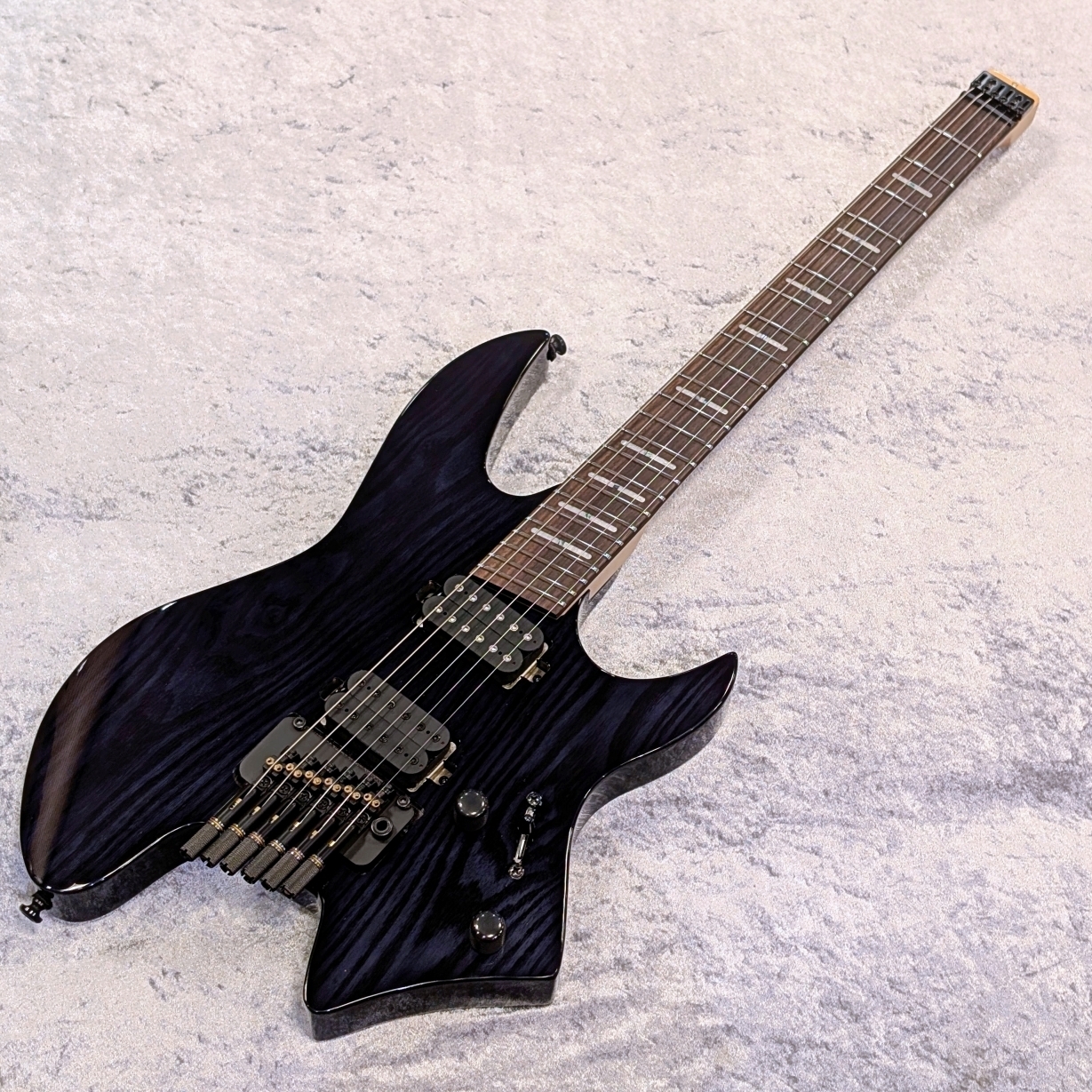 Sire X6 6-String Headless / TBK(Transparent Black) 【2.74kg