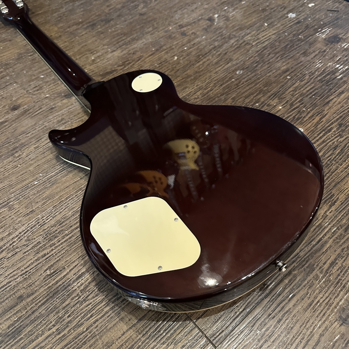 ギター Burny LS-80 fernandes Amazon | Burny LSD-80N STP Purple 薄ボディ バーニー フェルナンデス