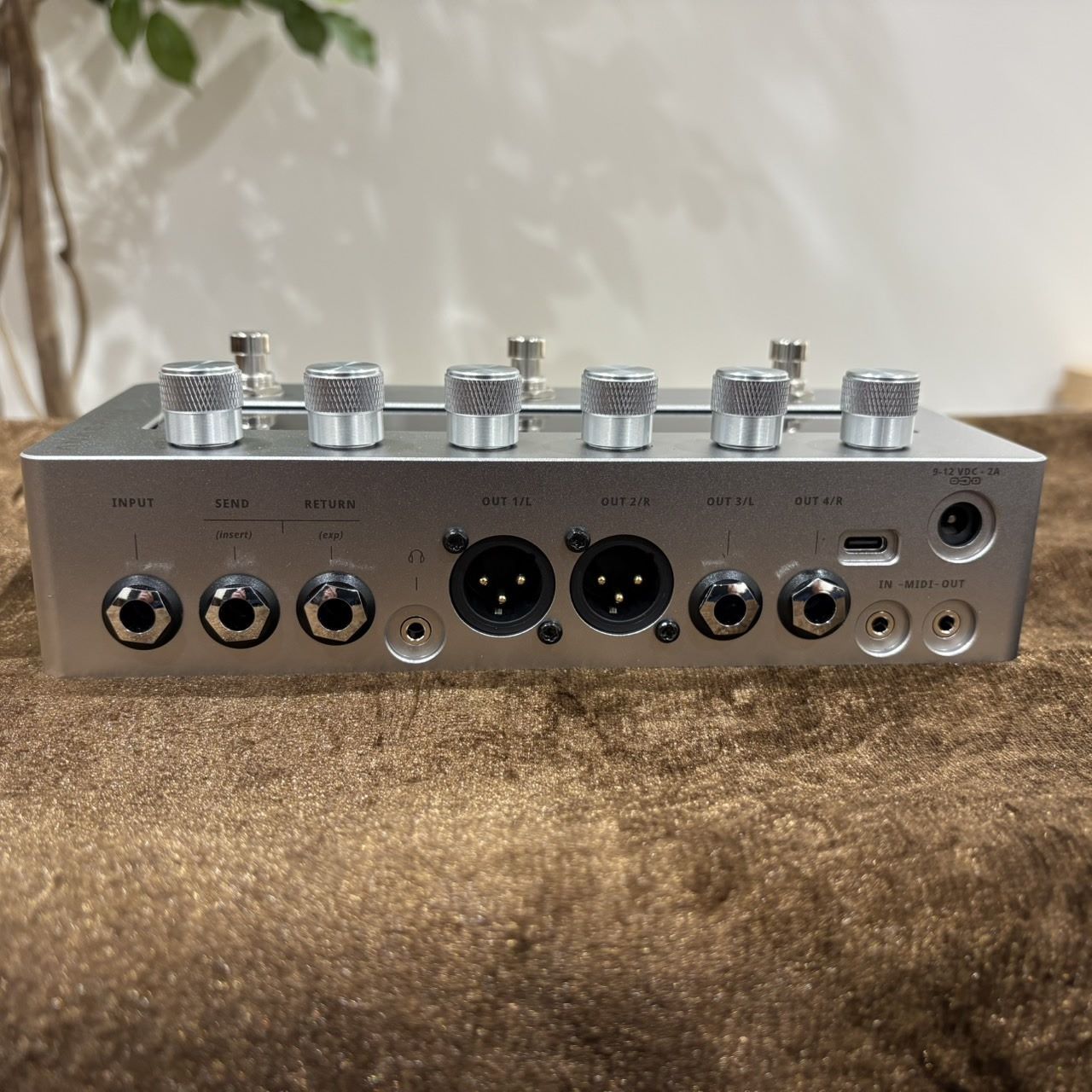 【新品同様】Darkglass ANAGRAM 保証期間中 社外オプション込 Darkglass Electronics Anagram（新品/送料無料）【楽器検索